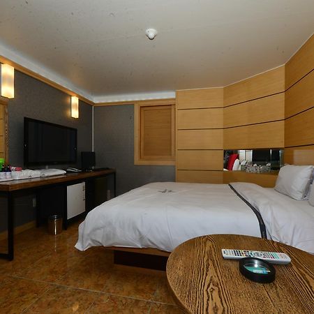 Daegu Mellow Motel Εξωτερικό φωτογραφία
